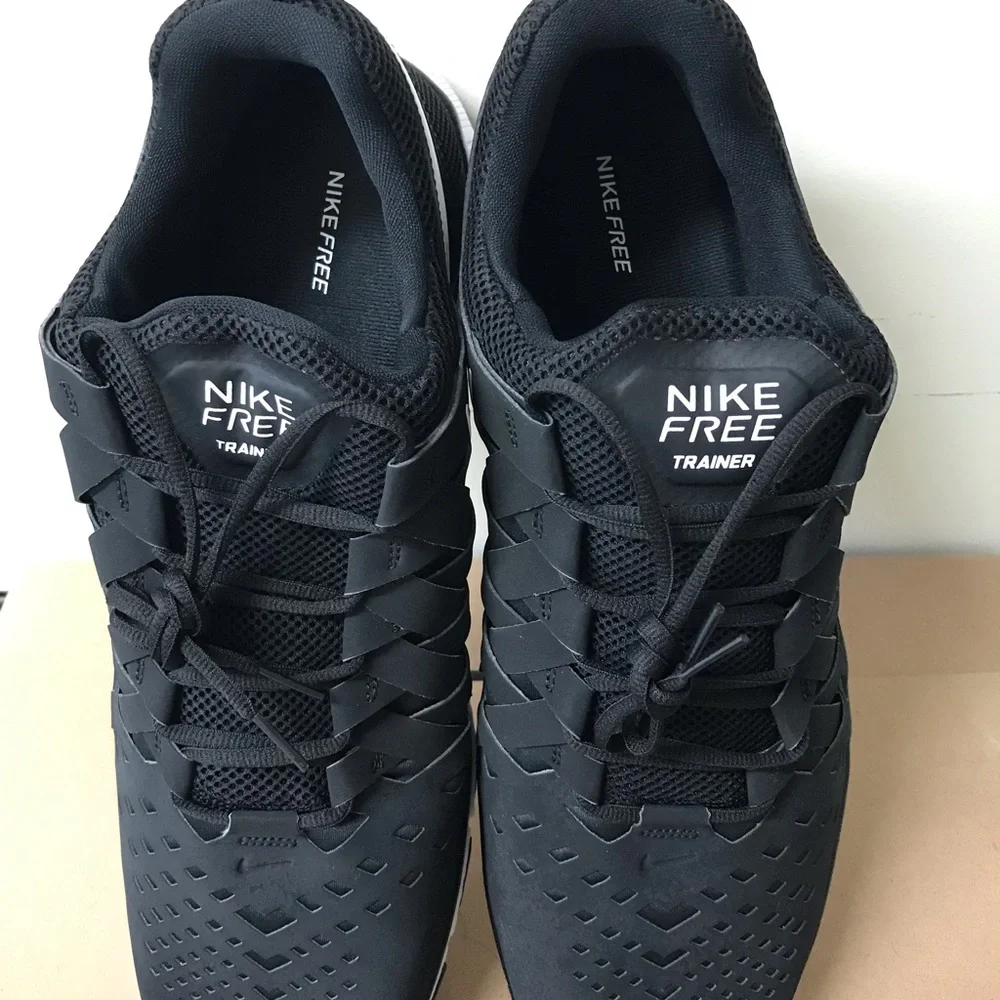 Nike Free Trainer Size 17